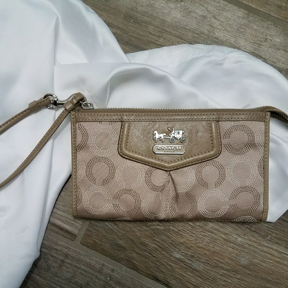 Coach wristlet